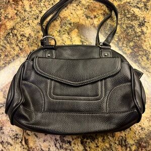 Black Leather Travel Bag - 6 pockets